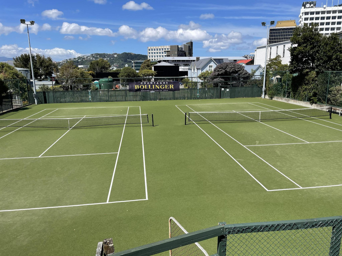 2x astro courts, 1x hard court